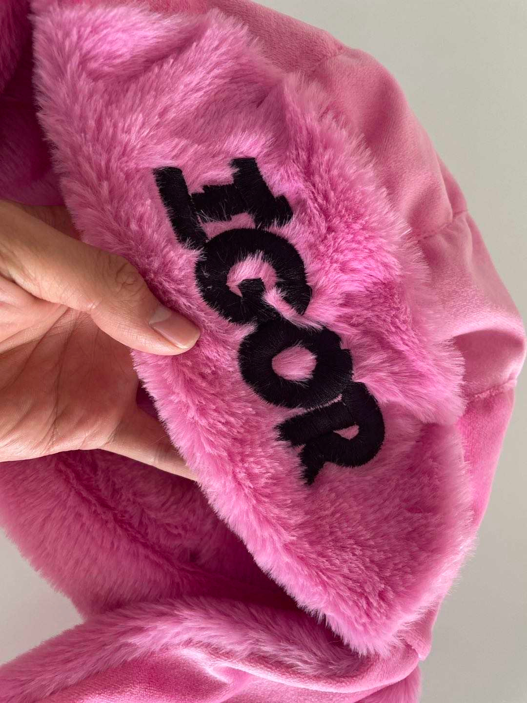 "IGORSHANKA" CMIYGL EMBROIDERED USHANKA HAT