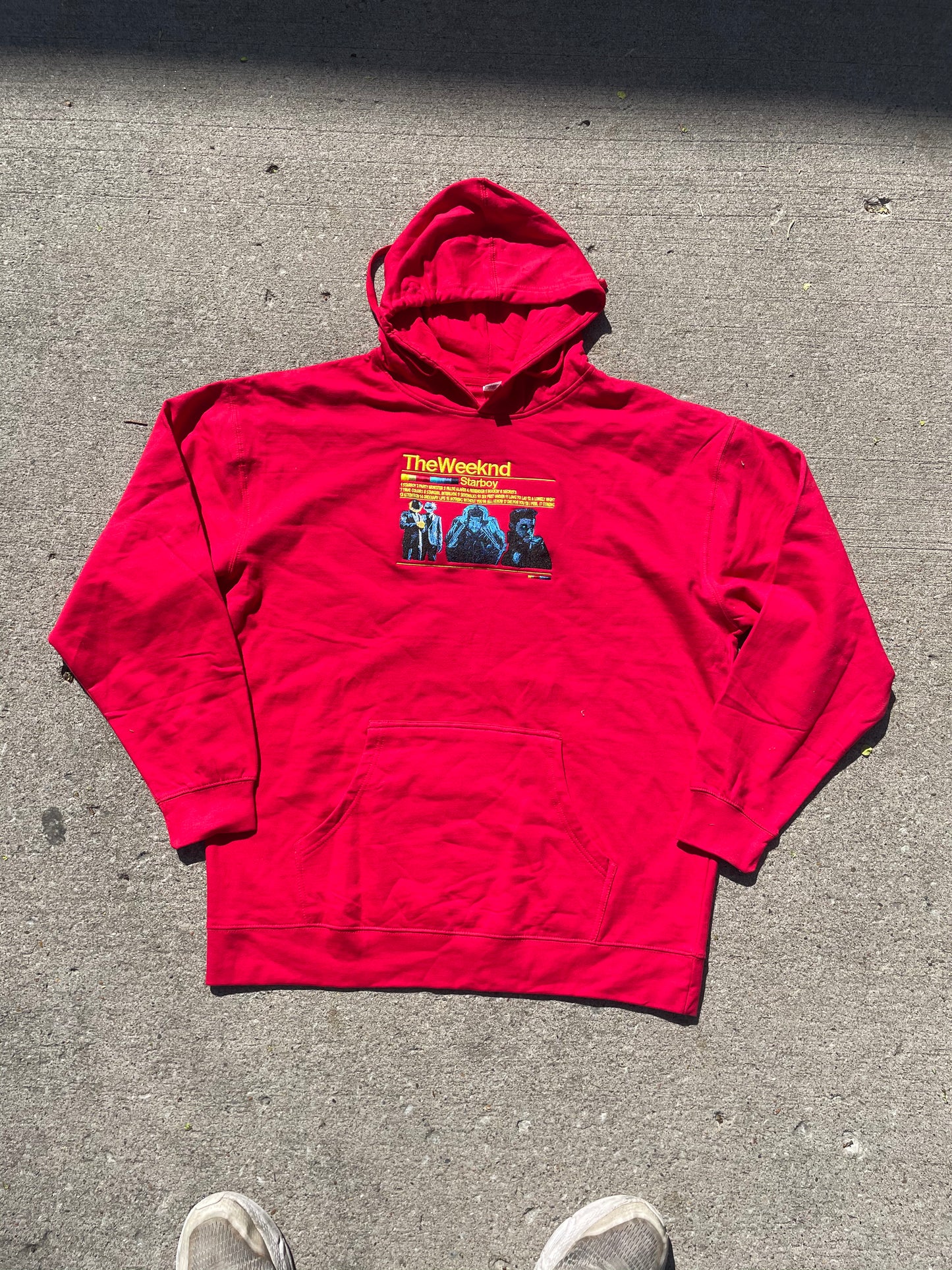 "STARBOY" 9oz HEAVYWEIGHT EMBROIDERED HOODIE